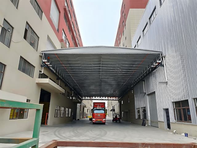Loading Areas & Logistics Passages