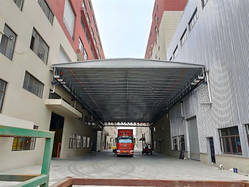 Loading Areas & Logistics Passages