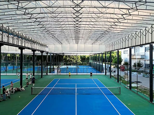 Sports Court Retractable Canopy