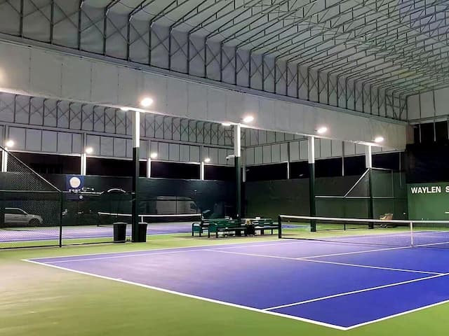 Sports Court Retractable Canopy