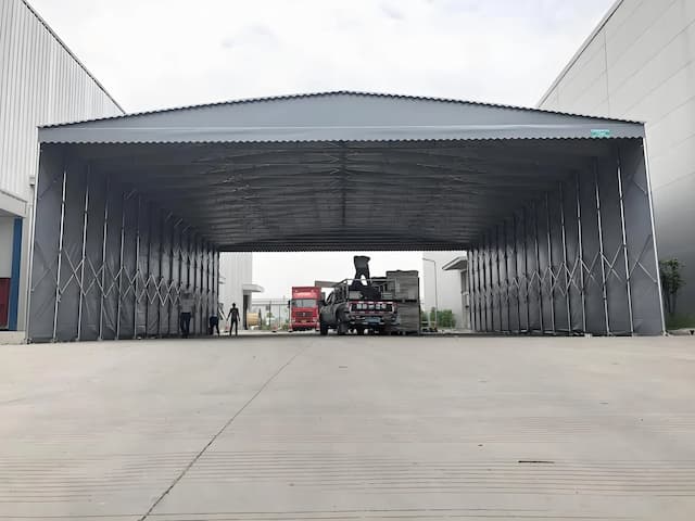 Warehouse & Outdoor Storage